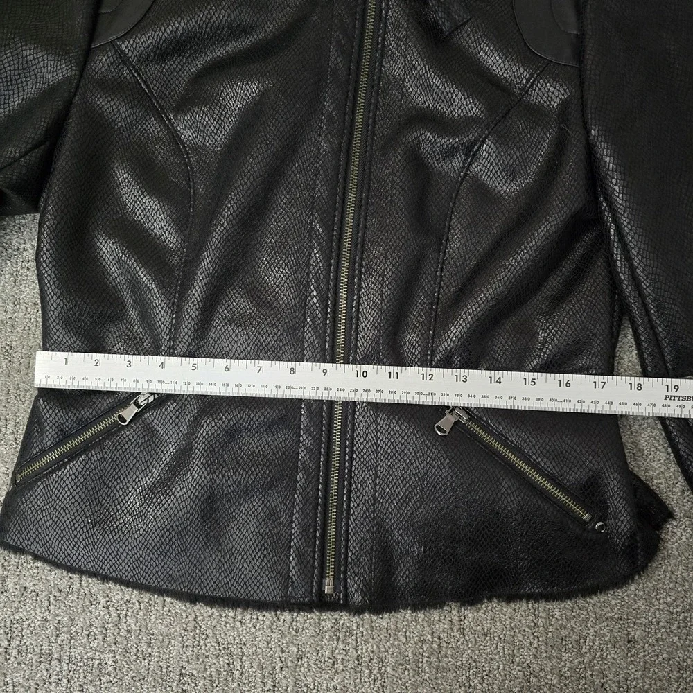 VTG Cache Faux Snakeskin Shimmer Leather Fur Trim Zip Jacket Womens‎ L